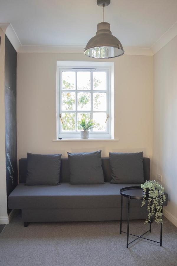 Lovely 3-Bedroom Apartment In Colchester Eksteriør billede